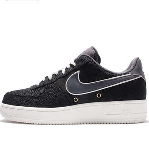 Nike | Air Force 1 ‘07 LV8